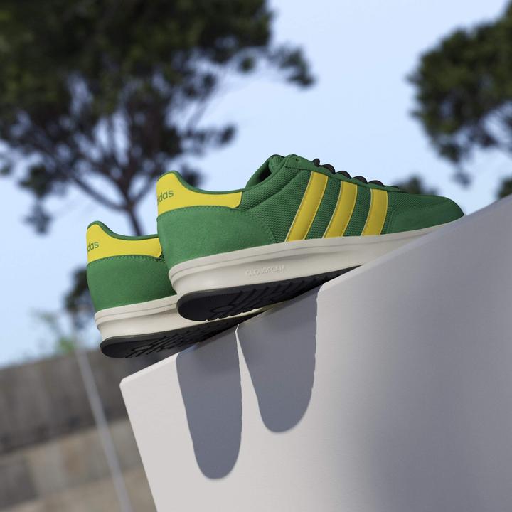 Immagine prodotto Adidas RUN 70s 2.0 (49 1/3, 49.5)