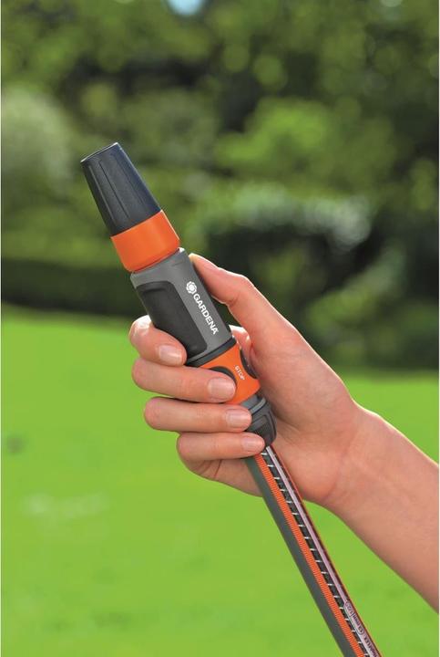 Actual product image Gardena Syringe set