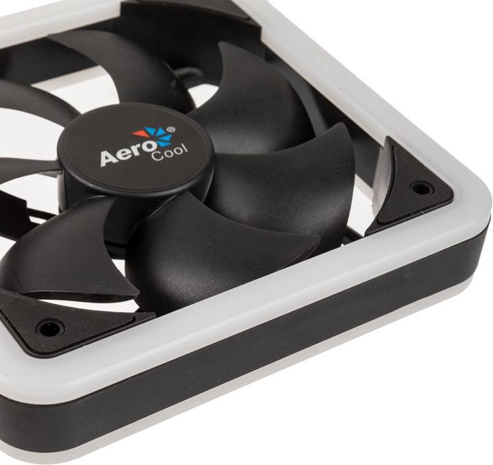 Produktbild AeroCool Edge 14 Pro Lüfter, RGB, 3er Pack inkl. Controller (140 mm, 3 x)