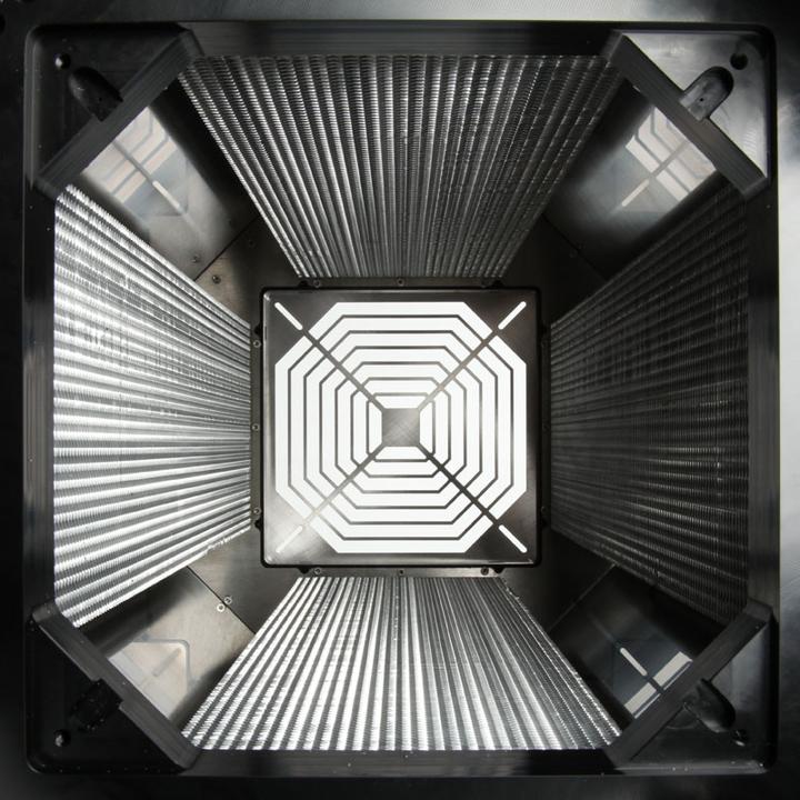 Image du produit Aqua Computer airplex Gigant 1680 - aluminium (180 mm)