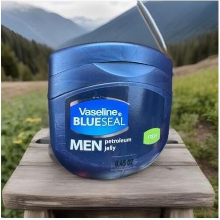 Immagine prodotto Vaseline Men's Cooling Petroleum Jelly 8.45 Oz (Lozione corpo)