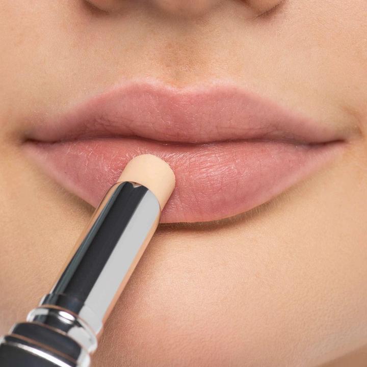 Actual product image Artdeco Lip Filler Base (Transparent)