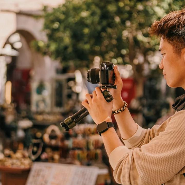 Immagine prodotto Tilta Testa a sfera da tavolo BT03E, treppiede a 1 stadio in fibra di carbonio, edizione allungabile (Carbonio, Metallo)