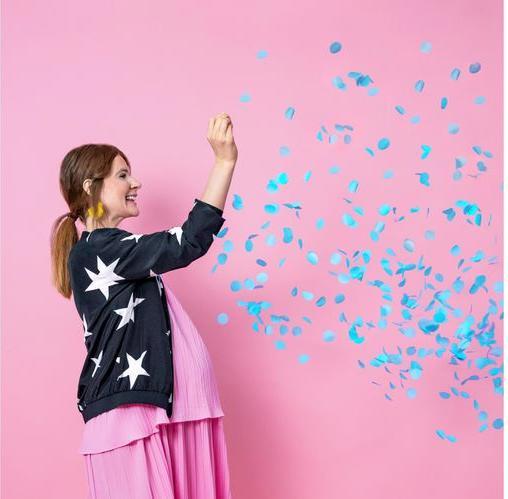 Immagine prodotto Partydeco Palloncino Ragazzo o Ragazza - Ragazzo blu riempito, Ø 1 m, 1 pz.