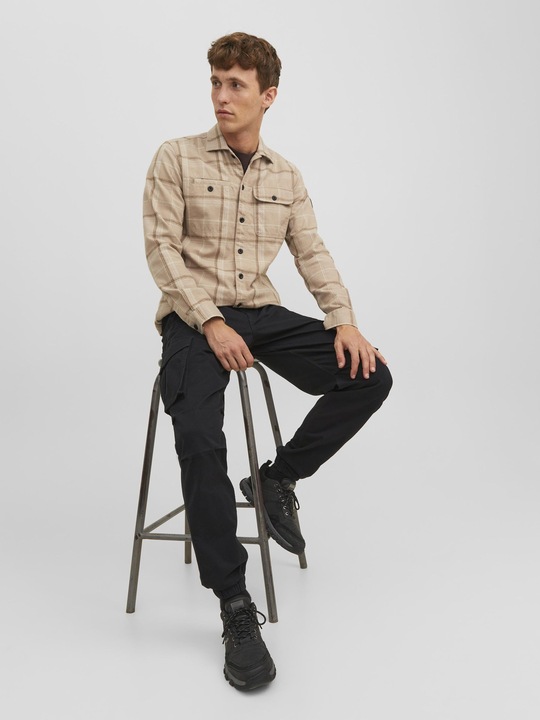 Immagine prodotto Jack & Jones Kane Noah - Pantaloni cargo con risvolto (XS)