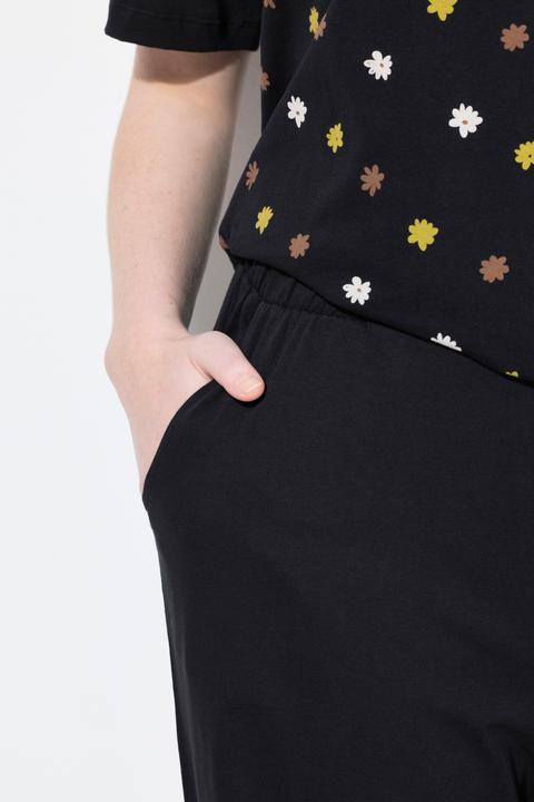 Image du produit Ulla Popken Pyjama 2 pièces, pantalon + haut à fleurs avec broderie, décolleté rond et manches courtes (42, 44)