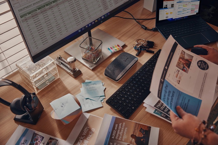 Actual product image Poly Sync 20+