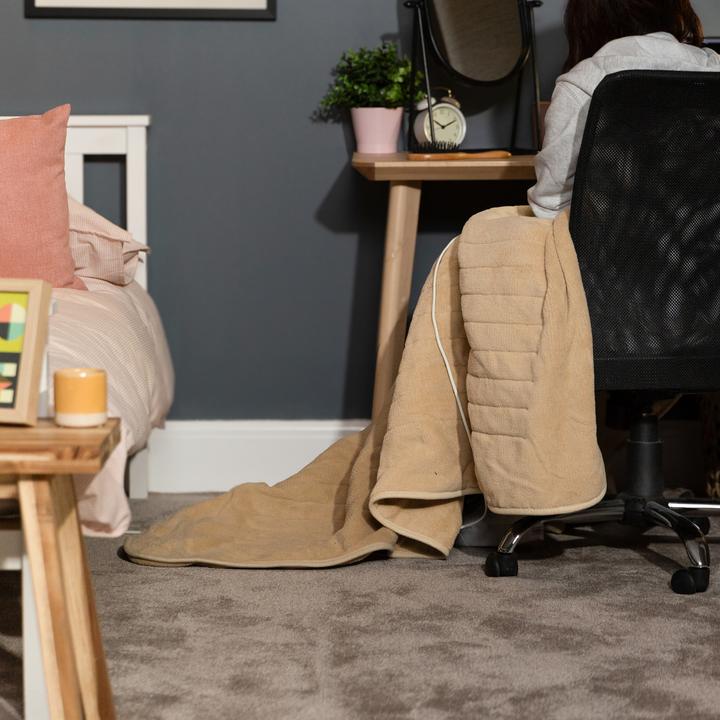 Actual product image Russell Hobbs RHHT1004BG – Beheizte Decke mit Mikrofleece in Beige (130 x 180 cm)