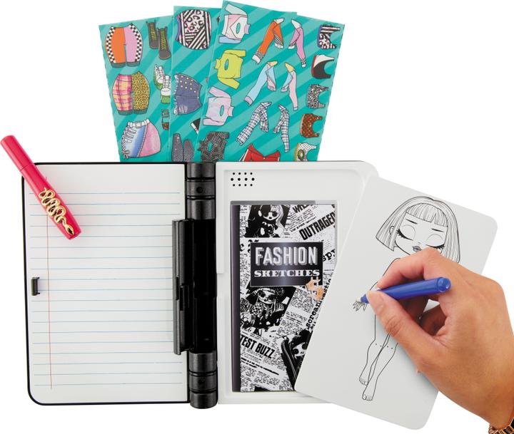 Actual product image MGA LOL Surprise OMG Fashion Journal