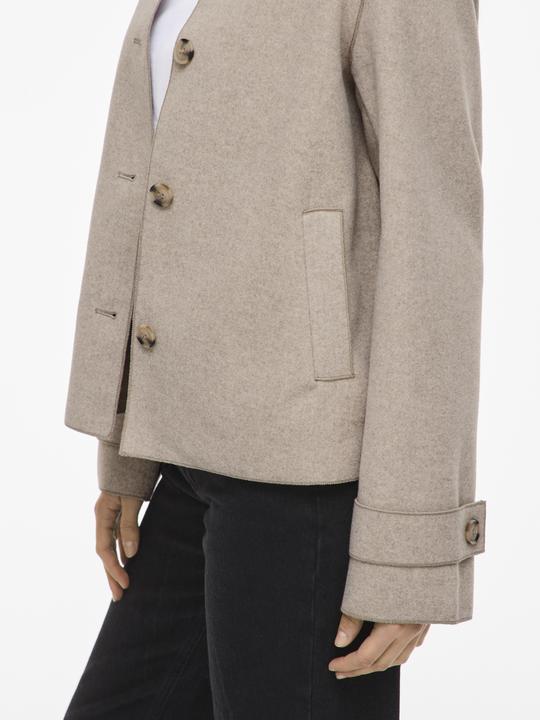 Actual product image Vila VIJUICE Geknöpfte Jacke (40)