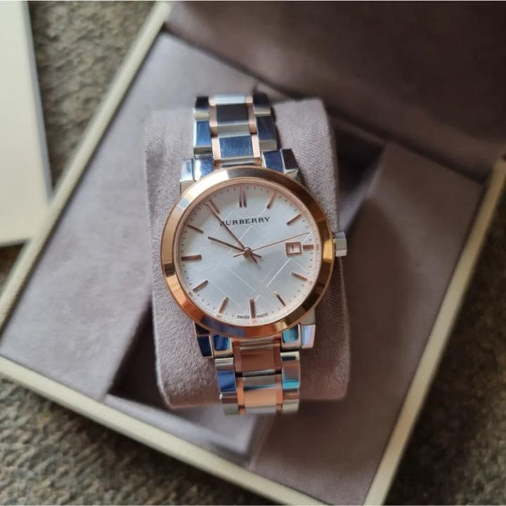 Produktbild Burberry The City (Swiss Made, 34 mm)