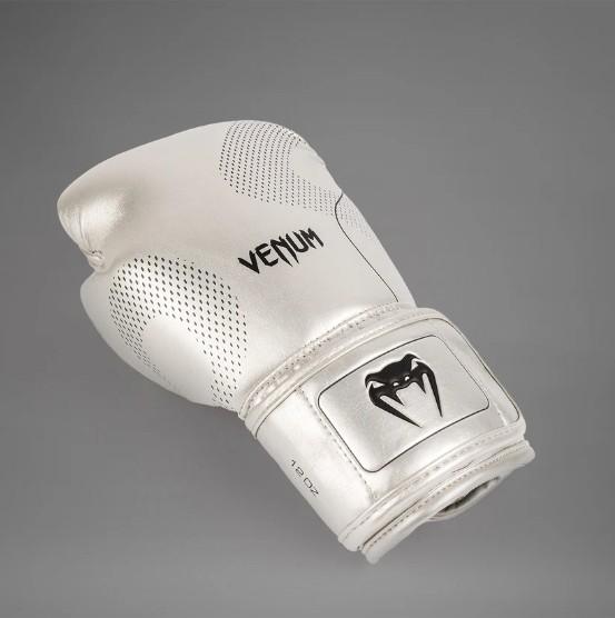 Image du produit Venum Nexus Boxhandschuhe (14 OZ, Taille unique)