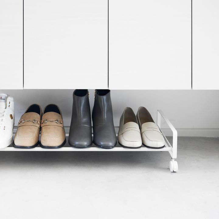 Actual product image Yamazaki Shoe rack with castors TOWER