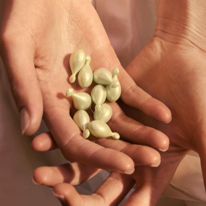 Image du produit Eve Lom Capsules d'huile nettoyante 62,5ml (Huile nettoyante, 62.50 ml)