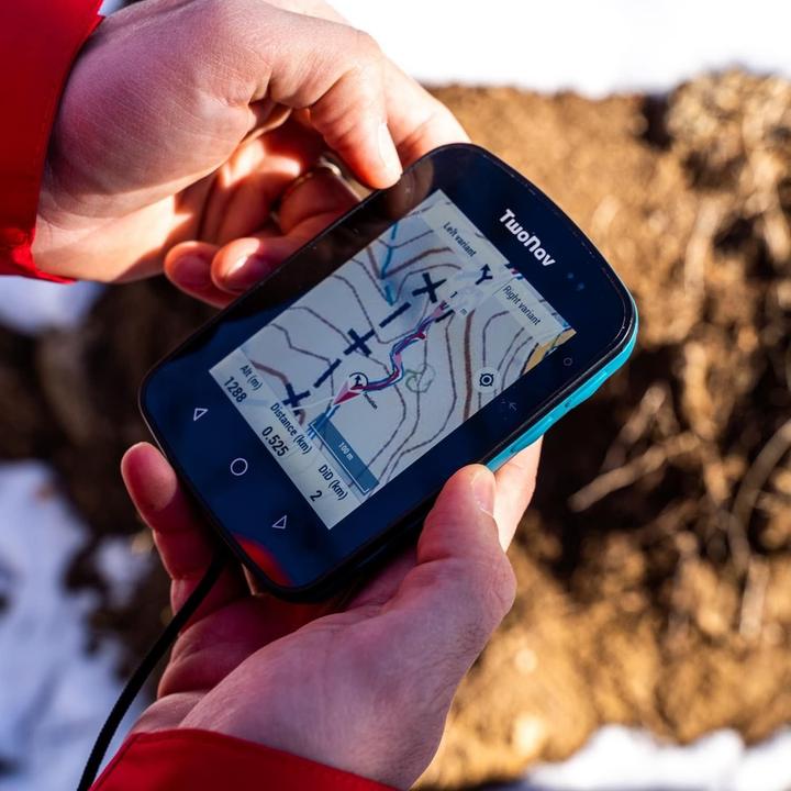 Image du produit TwoNav GPS Terra avec cartes France IGN pour randonnée, VTT et cyclisme (3.70")