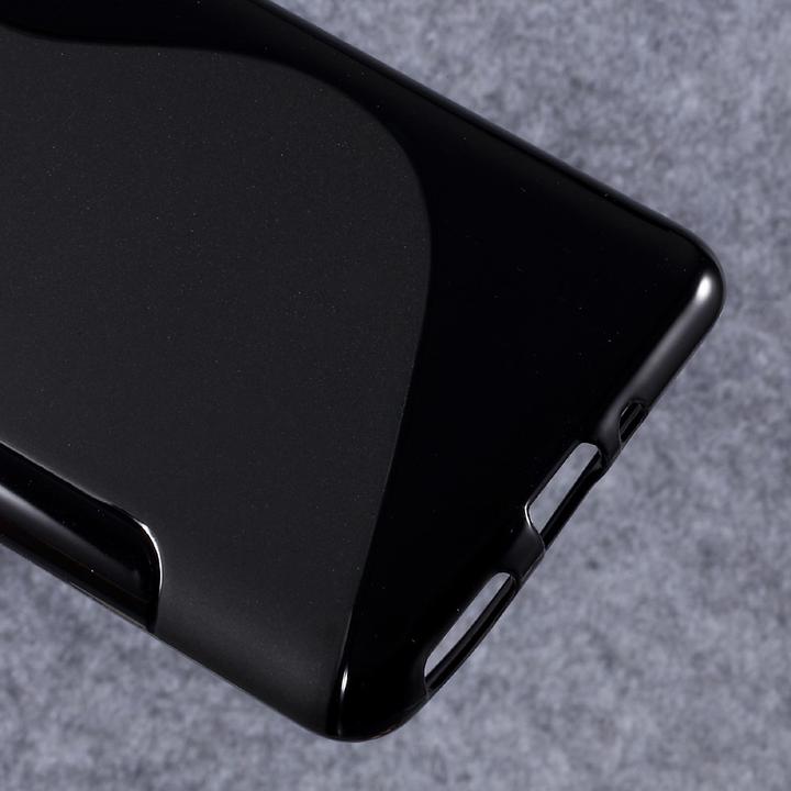 Actual product image Cover-Discount Nokia 5 - S-Line Silicone Rubber Case Black