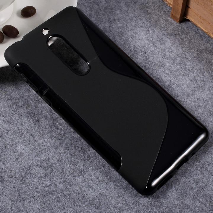 Actual product image Cover-Discount Nokia 5 - S-Line Silicone Rubber Case Black