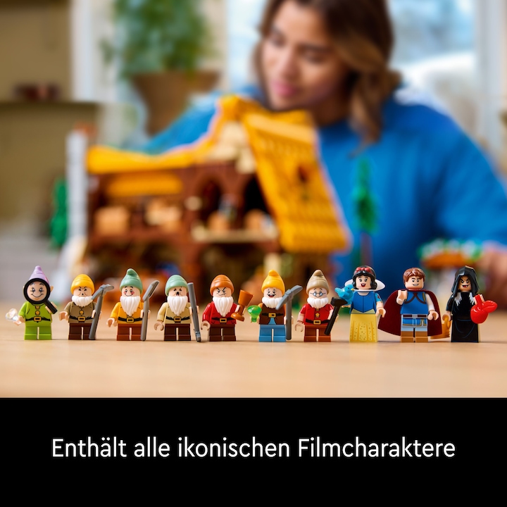 Image du produit LEGO La cabane de Blanche-Neige et des sept nains (43242, LEGO Disney)