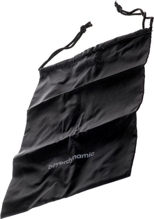 Actual product image Beyerdynamic DT 770 Pro Black Limited Edition (No noise cancelling, Cable)