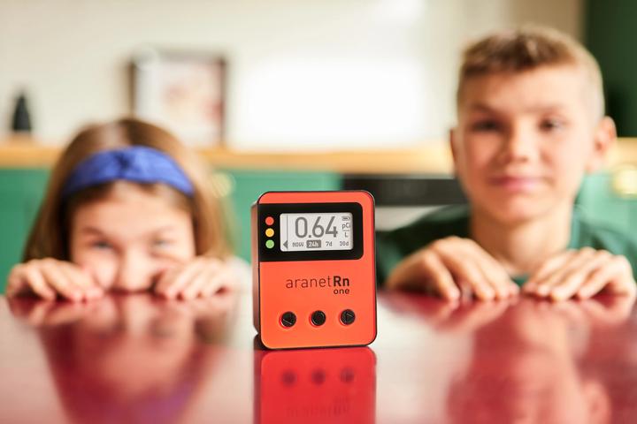 Actual product image Aranet Radondetektor Radon One Sensor HOME Rot (pH measuring instrument)