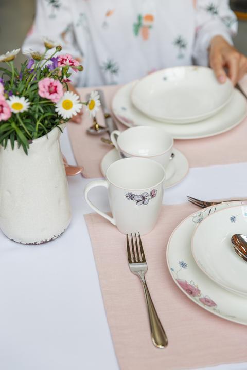 Actual product image Lunasol Flow Meadow (28 pcs.)