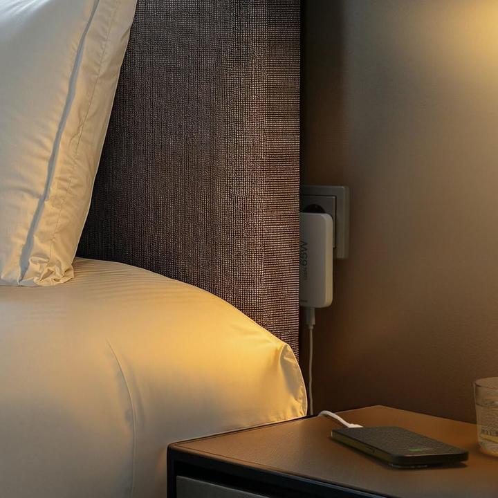 Immagine prodotto Hama Schnellladegerät (65 W, 3 porte)