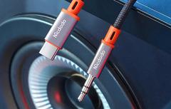 Actual product image Mcdodo Lightning - 3.5mm jack (1.20 m, AUX cable)