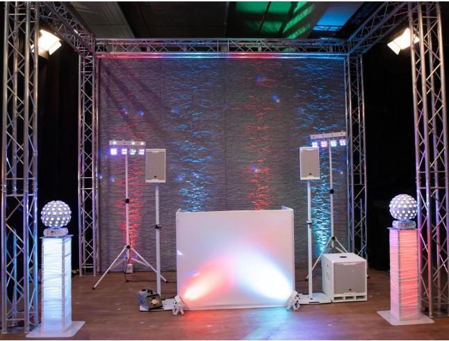 Actual product image Eurolite 2x Stage Stand variable incl. cover and bag, white