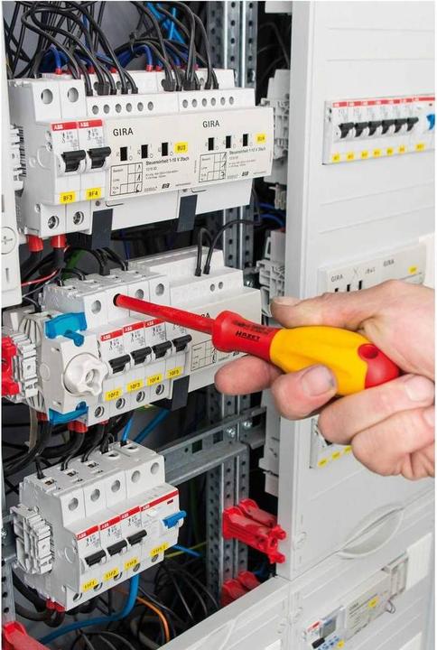 Image du produit HAZET Tournevis d'électricien ∙ avec isolation de protection 810VDE-PH2 ∙ Profil Phillips PH ∙ PH2 (Recouvrement cruciforme Phillipps (PH))