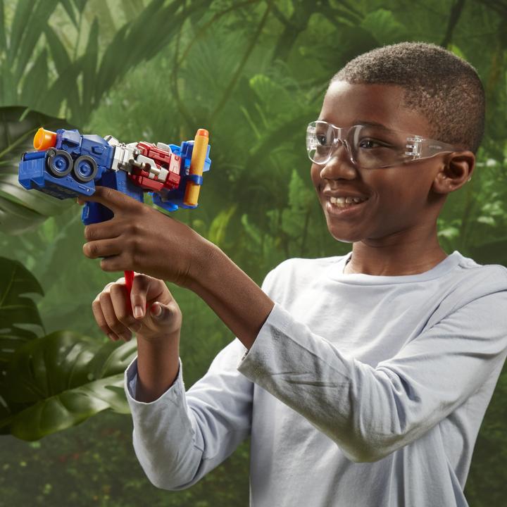 Actual product image Hasbro Transformer MV7 Optimus Prime Blaster 2in1