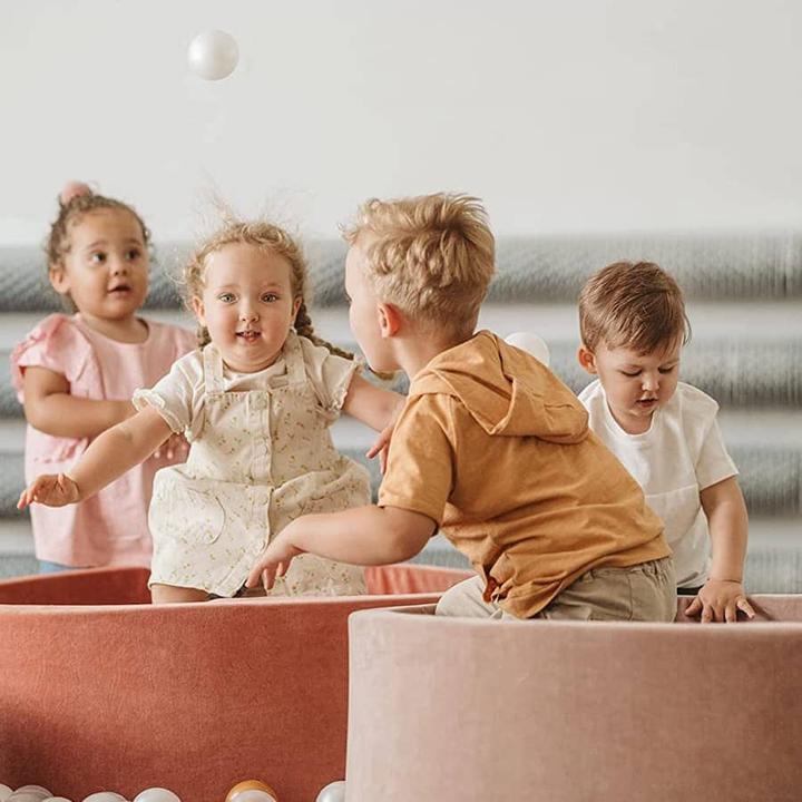 Image du produit Activity Board Waldorf Baby Round Ball Bath 90x30cm with 200 Balls, Gift Ball Bath - Marsala Velvet