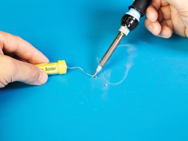 Actual product image Velleman SILICONE SOLDERING MAT - 450 x 300 mm