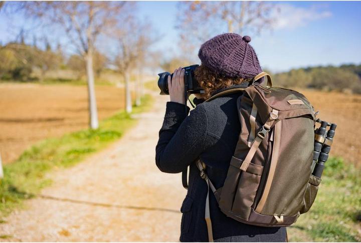 Immagine prodotto Vanguard Veo Go 42M KG (Borsa a tracolla per fotocamera, 9.80 l)