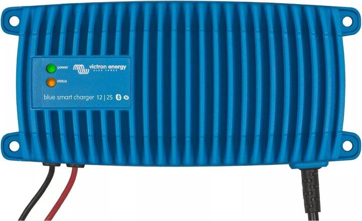 Victron Energy Blue Smart (12V, 25 A)