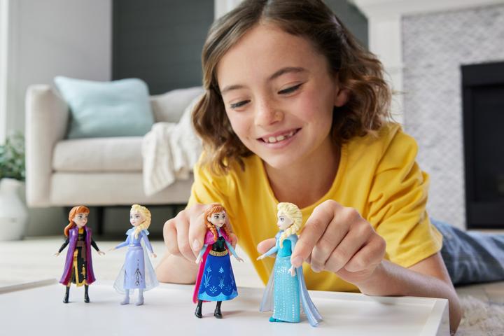 Immagine prodotto Disney Frozen La Regina dei Ghiacci Serie CDU Asst Bambole Piccole