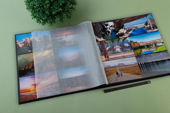 Actual product image Exacompta Fotoalbum mit Spiralbindung, 60 Seiten schwarz, 32x32 cm, Graphik (32 x 32 cm)