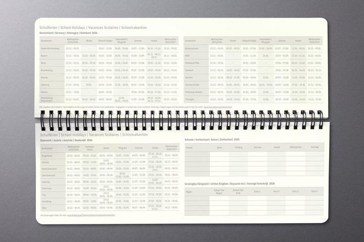 Produktbild Sigel Tisch-Querkalender Conceptum 30 x 14,3cm, 2026, Blau (Harter Einband, Englisch, Französisch, Niederländisch, Deutsch)