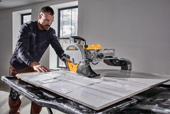 Image du produit DeWalt Scie à carrelage 1600W (Scies)