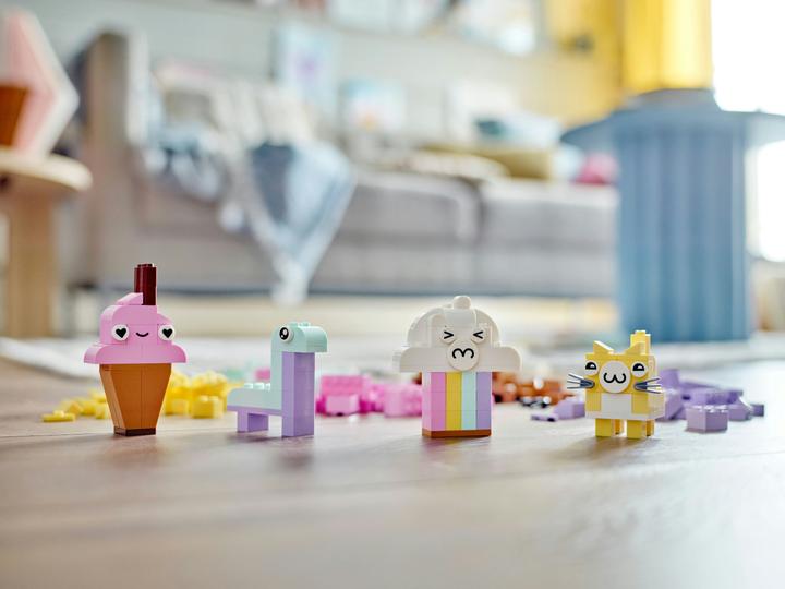 Image du produit LEGO Creator Le pastel créatif (11028, LEGO Classic)