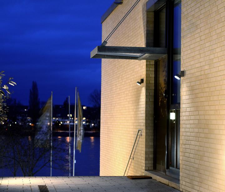 Actual product image Lutec LED Outdoor Wall Spotlight Trumpet (840 lm, IP54)