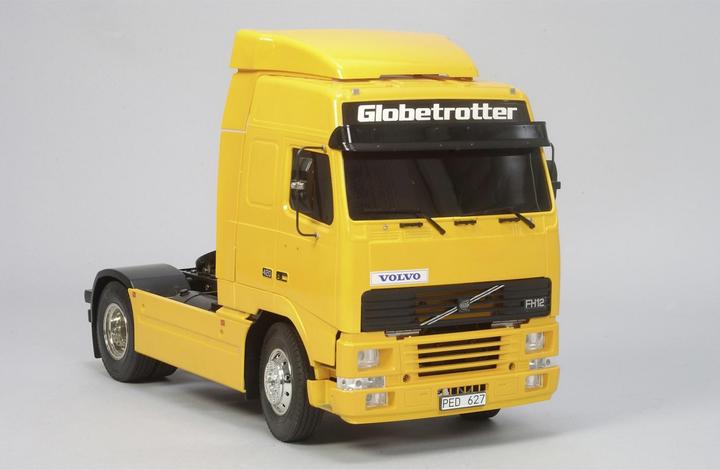 Produktbild Tamiya Volvo FH12 Globetrotter 420 (Kit)