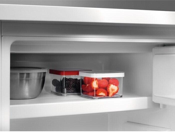 Actual product image AEG RTS811DXAW WS REFRIGERATOR STAND **** 85CM (120 l)