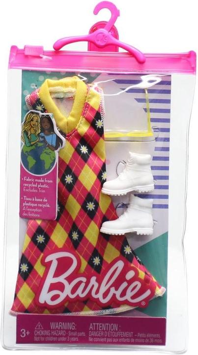 Actual product image Barbie Fashions Outfits ass.