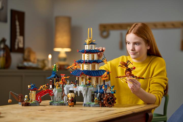 Produktbild LEGO Turnier-Tempelstadt (71814, LEGO Ninjago, LEGO Seltene Sets)