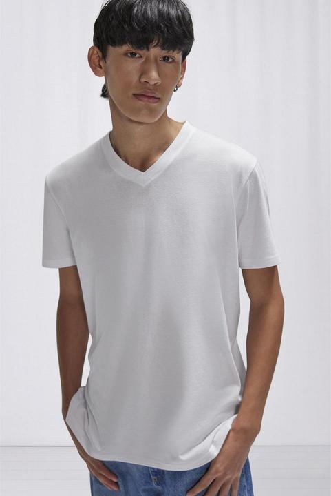 Actual product image B&C 150 (L)