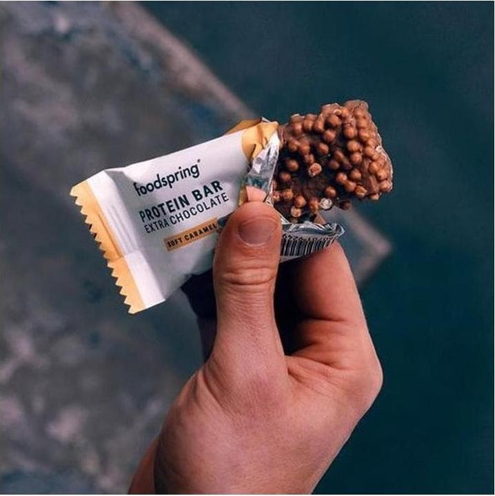 Actual product image Foodspring Protein Bar Extra Chocolate (Chocolate, 12 pcs., 380 g)