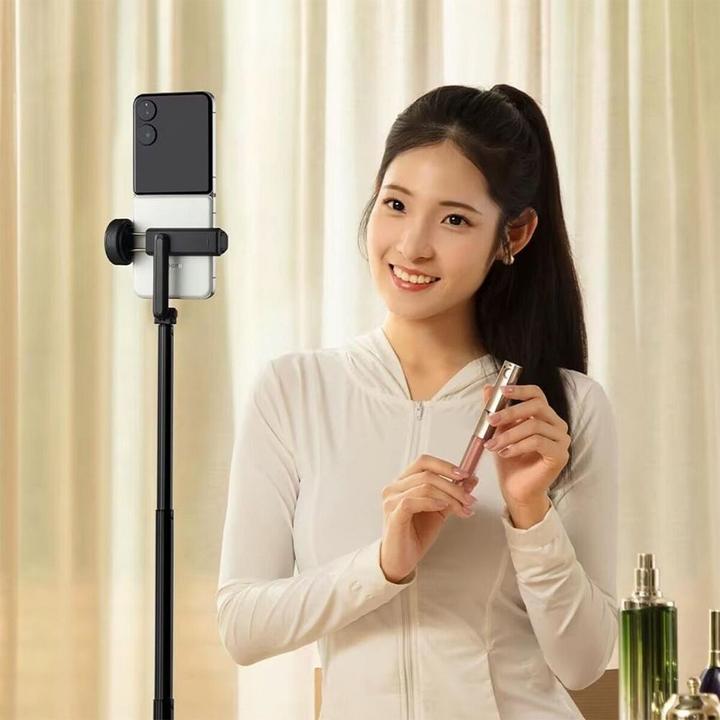 Produktbild Xiaomi Zoom Floor Selfie Stick Tripod 62"