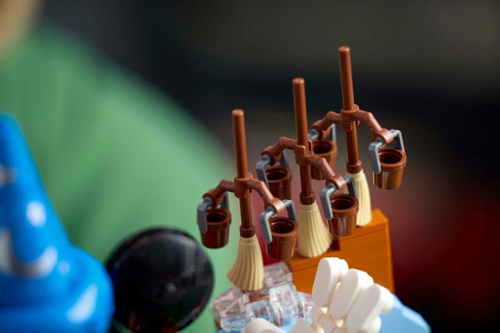 Produktbild LEGO Disney Magie (21352, LEGO Ideas, LEGO Seltene Sets)