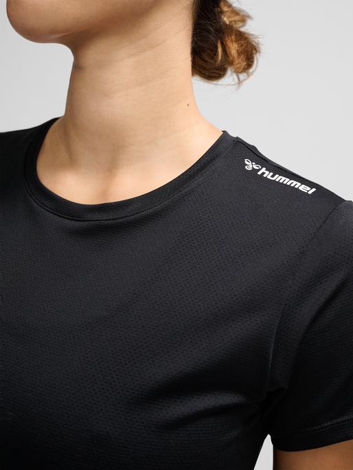 Produktbild hummel hmlMT AURA MESH T-SHIRT (M)