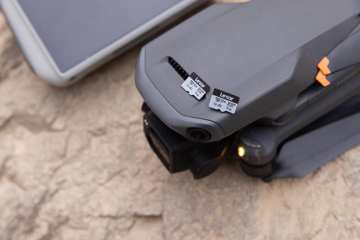 Actual product image Lexar Professional Silver Plus (256 GB, microSDXC, U3, UHS-I)